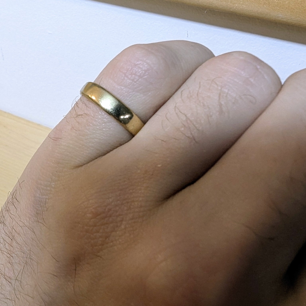 Classic Gold Colored Band - Picture 3 of 3